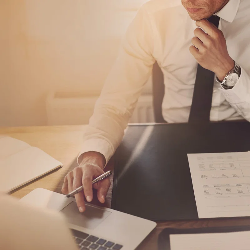 The 2025 Investment Outlook: A Data-Driven Look at 'Safe' Returns vs. 'Best' Bets